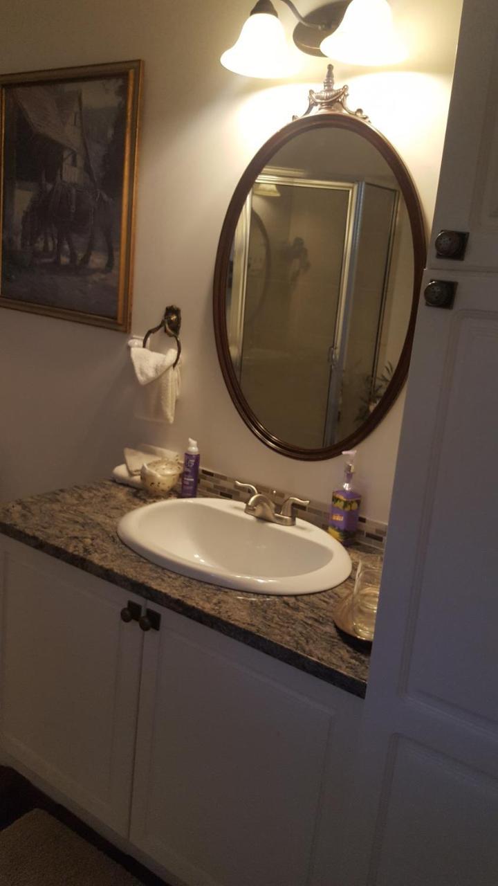 By The Sea Bnb, Sidney Victoria Bc 외부 사진